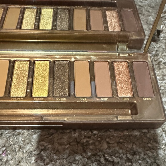 Urban Decay Honey Gold Eyeshadow Palette - Picture 5 of 5